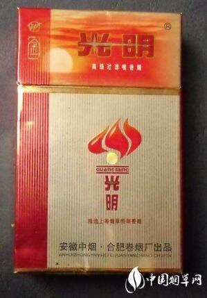 揭秘正品灵芝香烟批发市场，品质生活，从选对品牌开始|低价香烟网