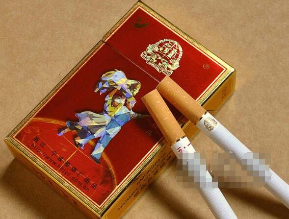 昆明卖外烟的超市在哪里